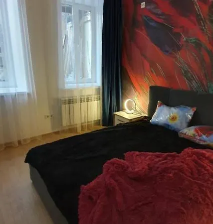 на греческой