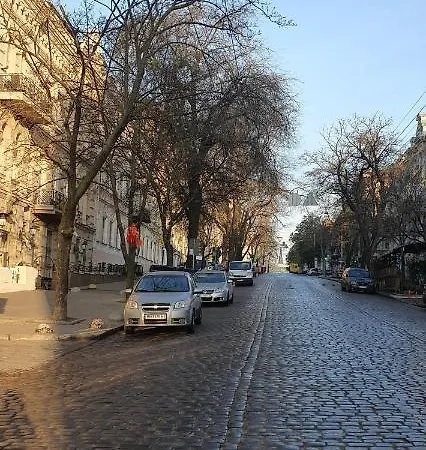 на греческой