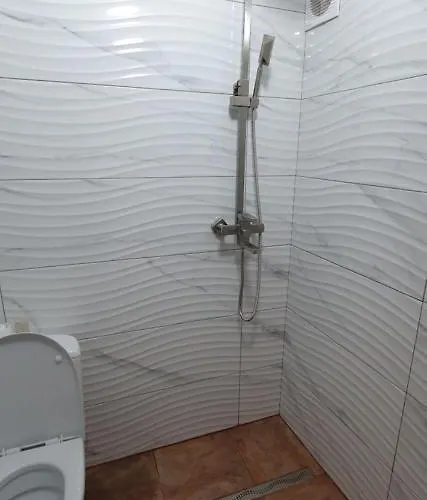 Апартаменты на греческой