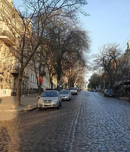 на греческой